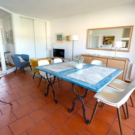 Superbe T3 Pour 6 Personnes, Calme Avec Piscine *